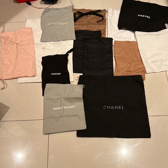 Designer Dust bags - various. 15 each - Picture 1 of 10